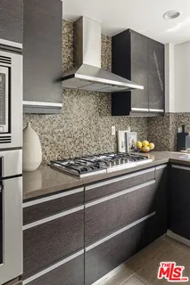 $1,895,000 | 310 Washington Boulevard, Unit 504, Marina del Rey, CA 90292