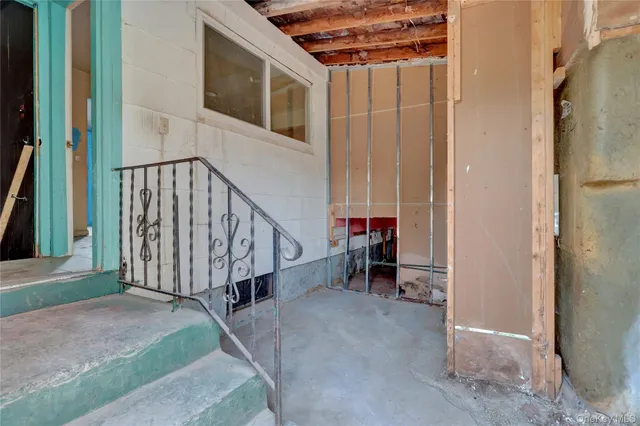 a view of park with pathway