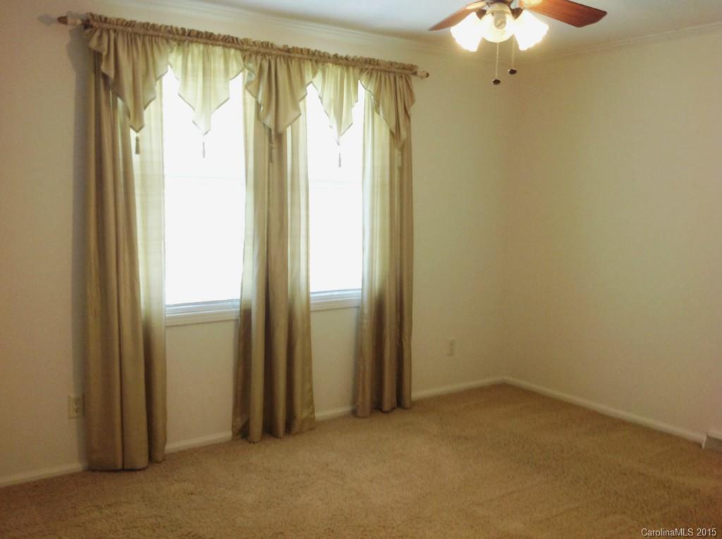 407 Chestnut Ridge Road Kings Mountain, NC 28086 - Photo 12 of 24 Gallery Image 12