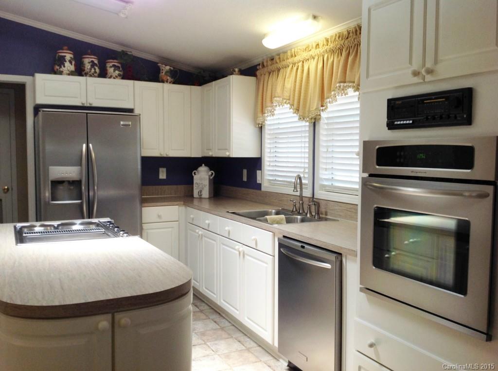 407 Chestnut Ridge Road Kings Mountain, NC 28086 - Photo 8 of 24 Gallery Image 8