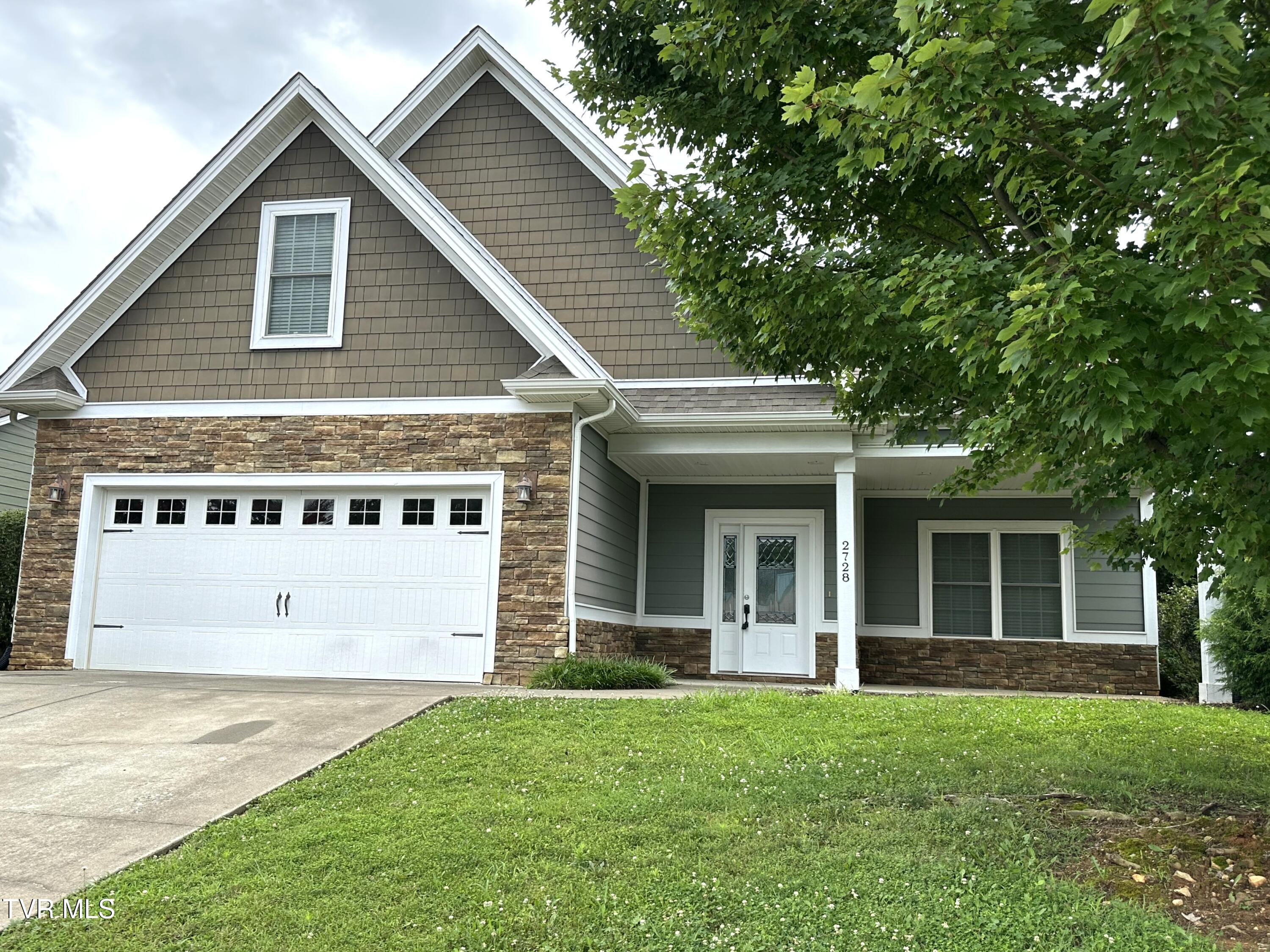 2728 Edinburgh Channel Road Kingsport, TN 37664 - Photo 3 of 69 3