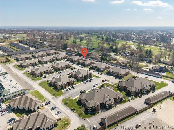 $199,900 | 1710 Charlestown New Albany Road, Unit 83 & 49, Jeffersonville, IN 47130
