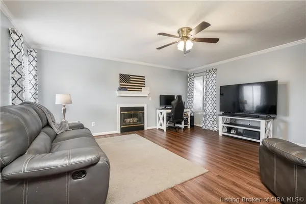 $199,900 | 1710 Charlestown New Albany Road, Unit 83 & 49, Jeffersonville, IN 47130