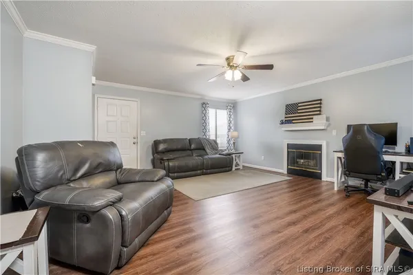 $199,900 | 1710 Charlestown New Albany Road, Unit 83 & 49, Jeffersonville, IN 47130