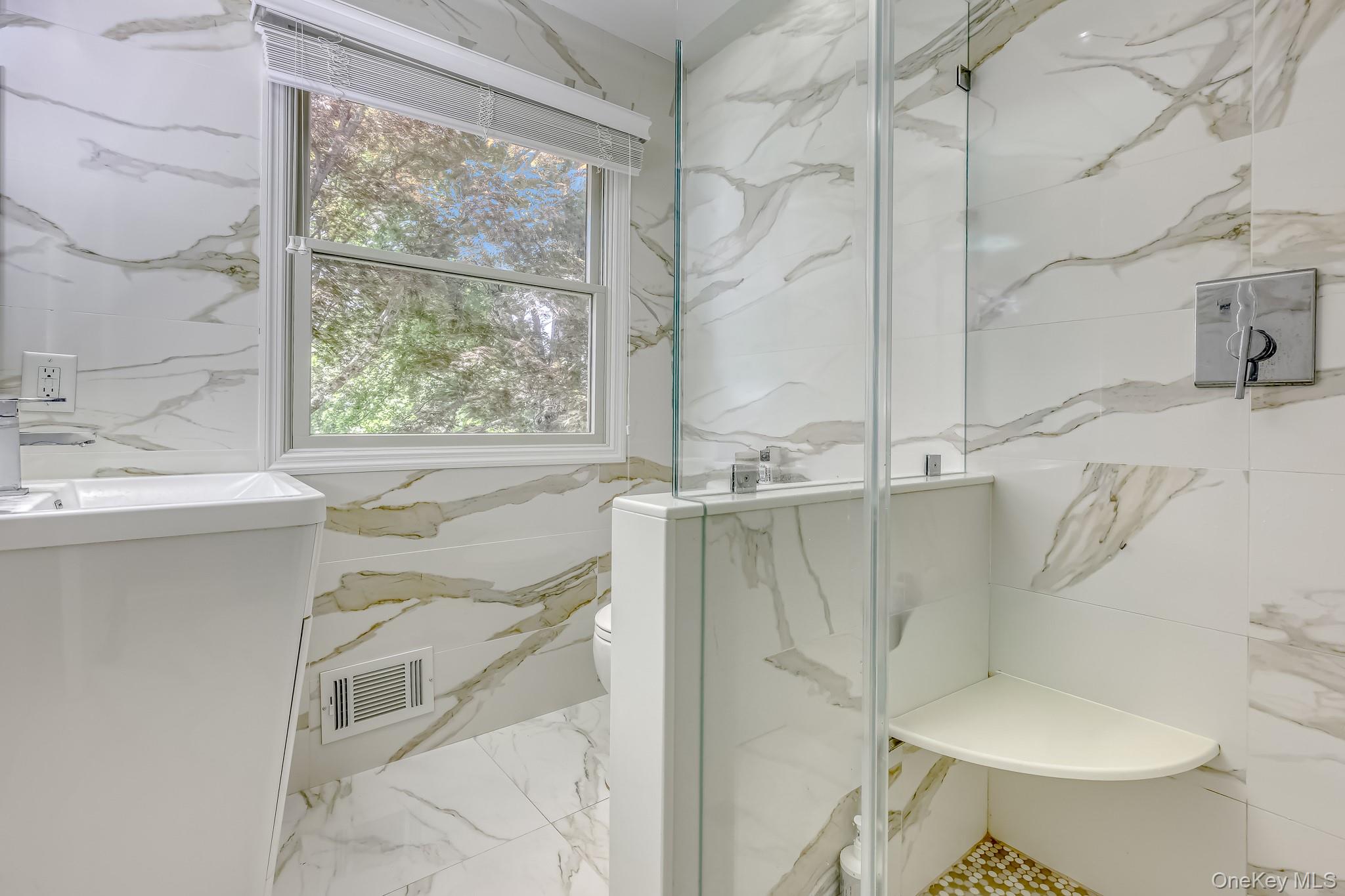 20 Dolphin Road New City, NY 10956 - Photo 12 of 25
