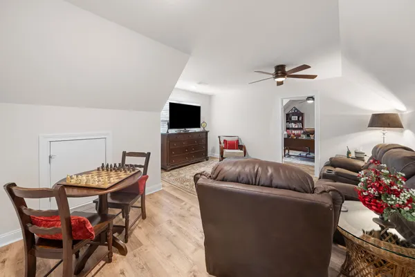 $849,900 | 1457 Collins View Way, Clarksville, TN 37043