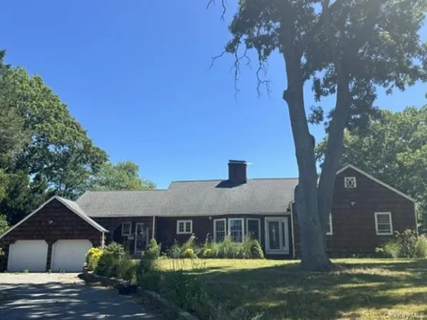 $910,000 | 888 Pond View Road, Riverhead, NY 11901