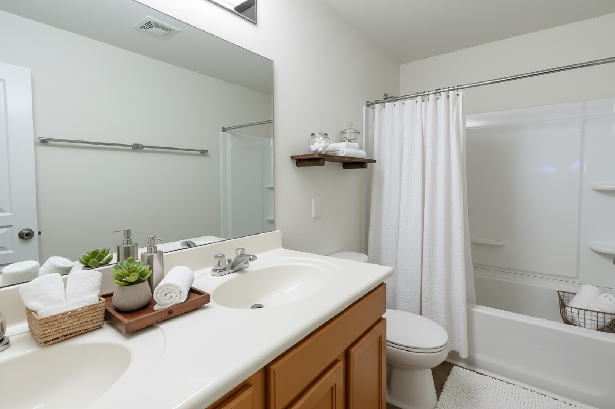 4611 Windmill Run Drive Houston, TX 77069 - Photo 19 of 36 a bathroom with a sink toilet and shower