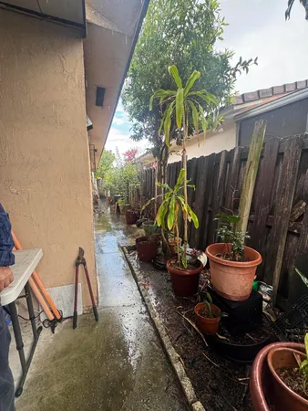$499,000 | 2446 West 70th Place, Hialeah, FL 33016