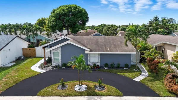 $3,295 | 8150 Southwest 3rd Court, North Lauderdale, FL 33068