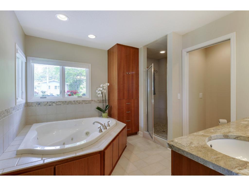 3104 Northview Road Minnetonka Beach, MN 55391 - Photo 12 of 24