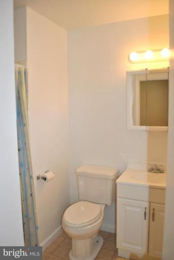 6601 Fargo Street Springfield, VA 22150 - Photo 10 of 15 Updated MBA w/ new flooring