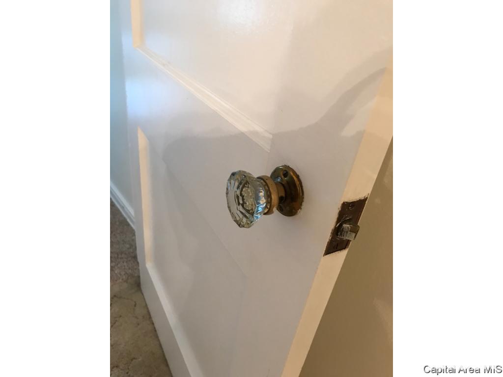 3340 Sheridan Street Springfield, IL 62703 - Photo 9 of 27