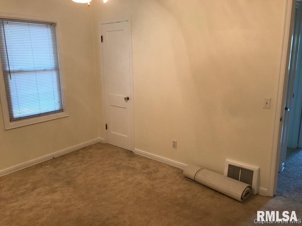 3340 Sheridan Street Springfield, IL 62703 - Photo 10 of 27