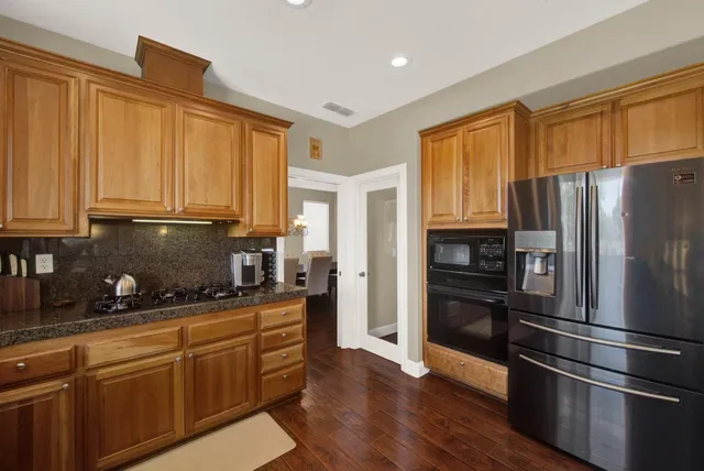 $715,000 | 33565 Wildwing Drive, Woodland, CA 95695