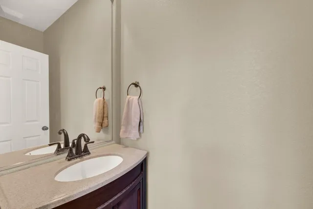 $715,000 | 33565 Wildwing Drive, Woodland, CA 95695