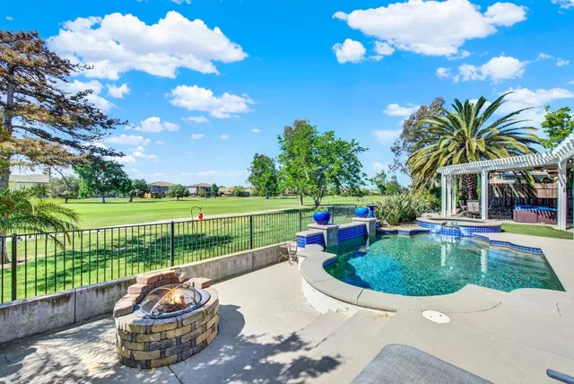 $715,000 | 33565 Wildwing Drive, Woodland, CA 95695