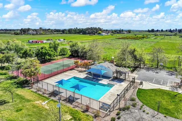 $715,000 | 33565 Wildwing Drive, Woodland, CA 95695