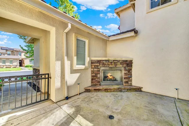 $715,000 | 33565 Wildwing Drive, Woodland, CA 95695