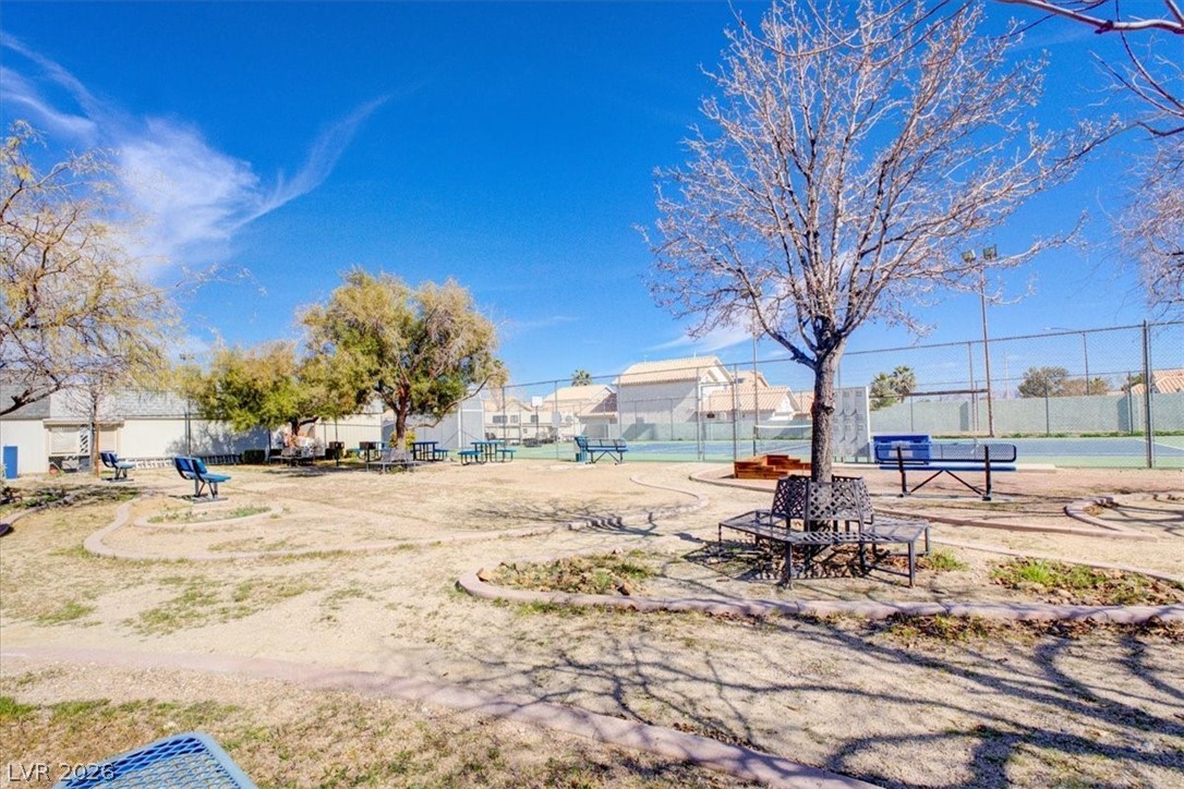 5620 Roseridge Avenue Las Vegas, NV 89107 - Photo 39 of 52
