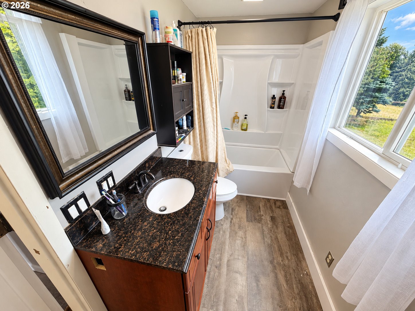 75101 Townsend Road Rainier, OR 97048 - Photo 15 of 31 Bathroom