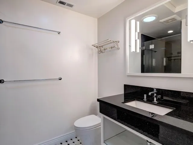 a view of a storage & utility room