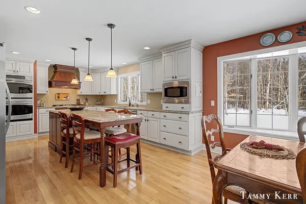 $749,000 | 6375 143rd Avenue, Holland, MI 49423