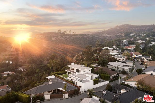 $23,000 | 2415 Carman Crest Drive, Los Angeles, CA 90068