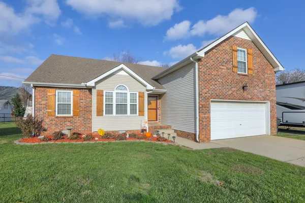 $2,150 | 2110 Gaston Court, Murfreesboro, TN 37128