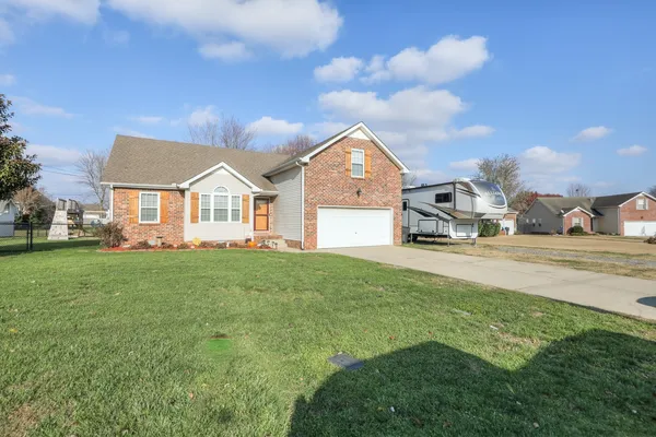 $2,150 | 2110 Gaston Court, Murfreesboro, TN 37128