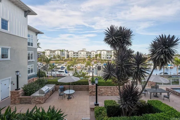 $989,500 | 1540 Seabridge Lane, Oxnard, CA 93035