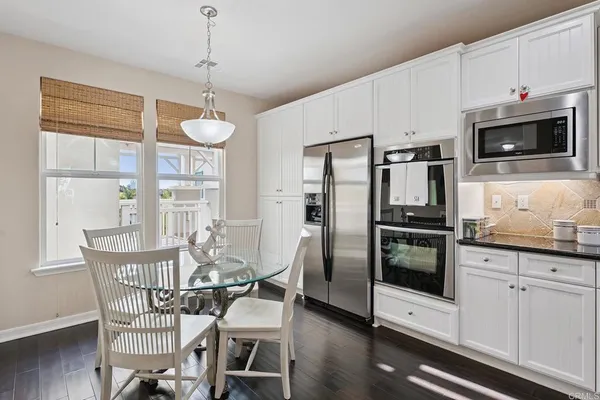 $989,500 | 1540 Seabridge Lane, Oxnard, CA 93035