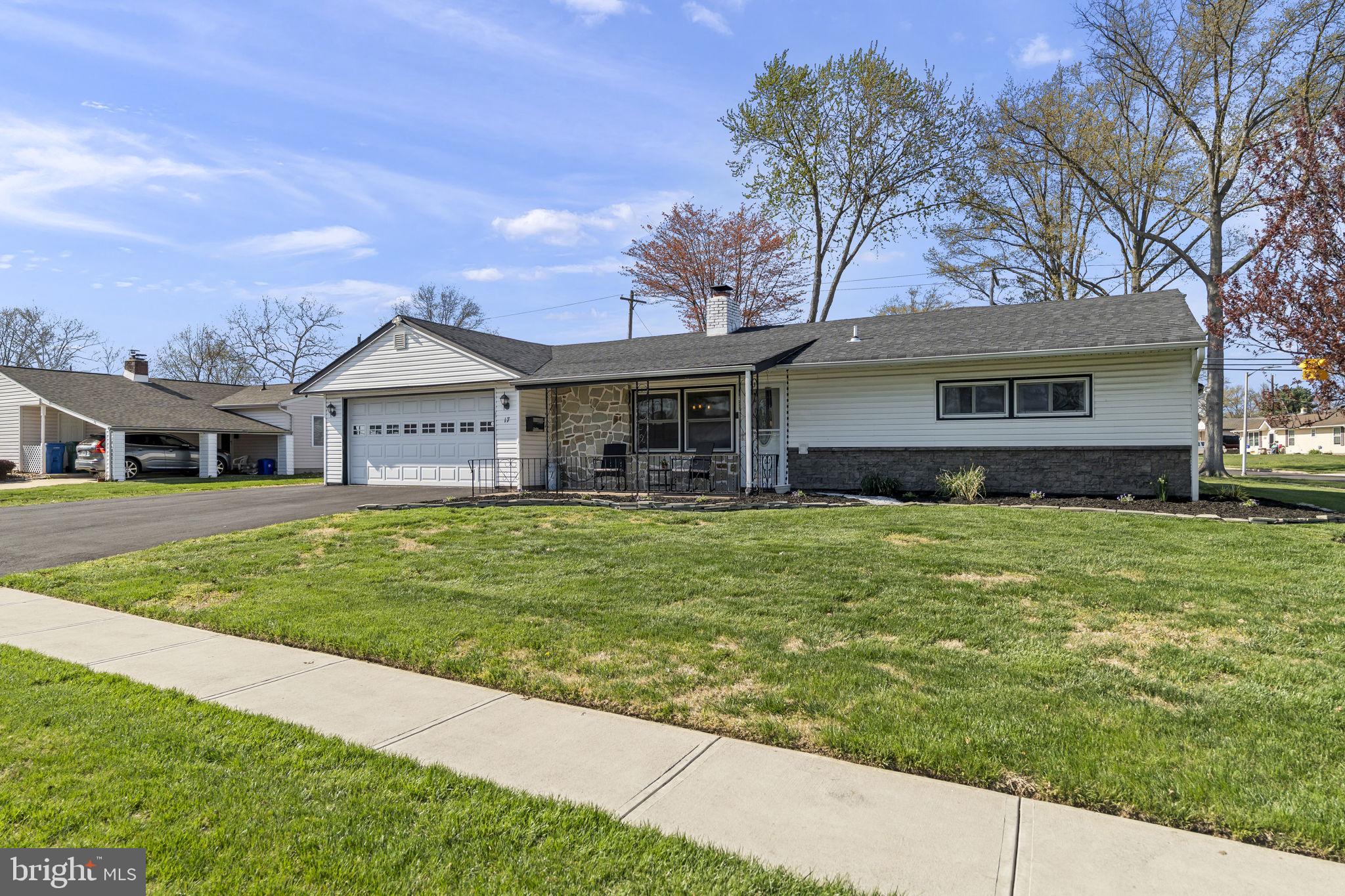 17 Gun Road Levittown, PA 19057 - Photo 2 of 35