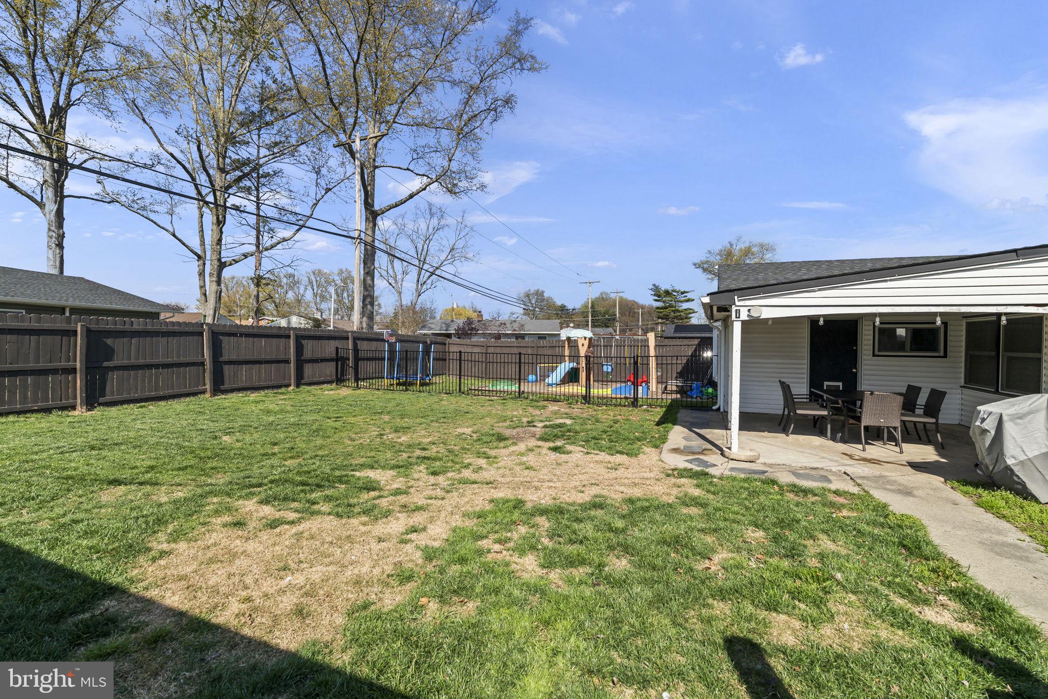 17 Gun Road Levittown, PA 19057 - Photo 34 of 35