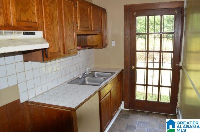 4632 Ave U Birmingham, AL 35208 - Photo 5 of 28