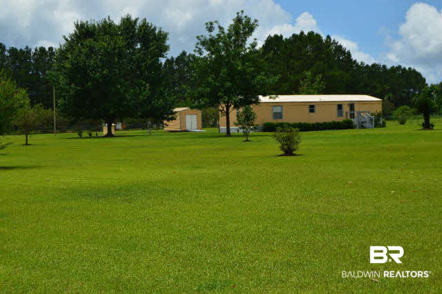 26980 Feely Road Elberta, AL 36530 - Photo 14 of 22 Front Yard