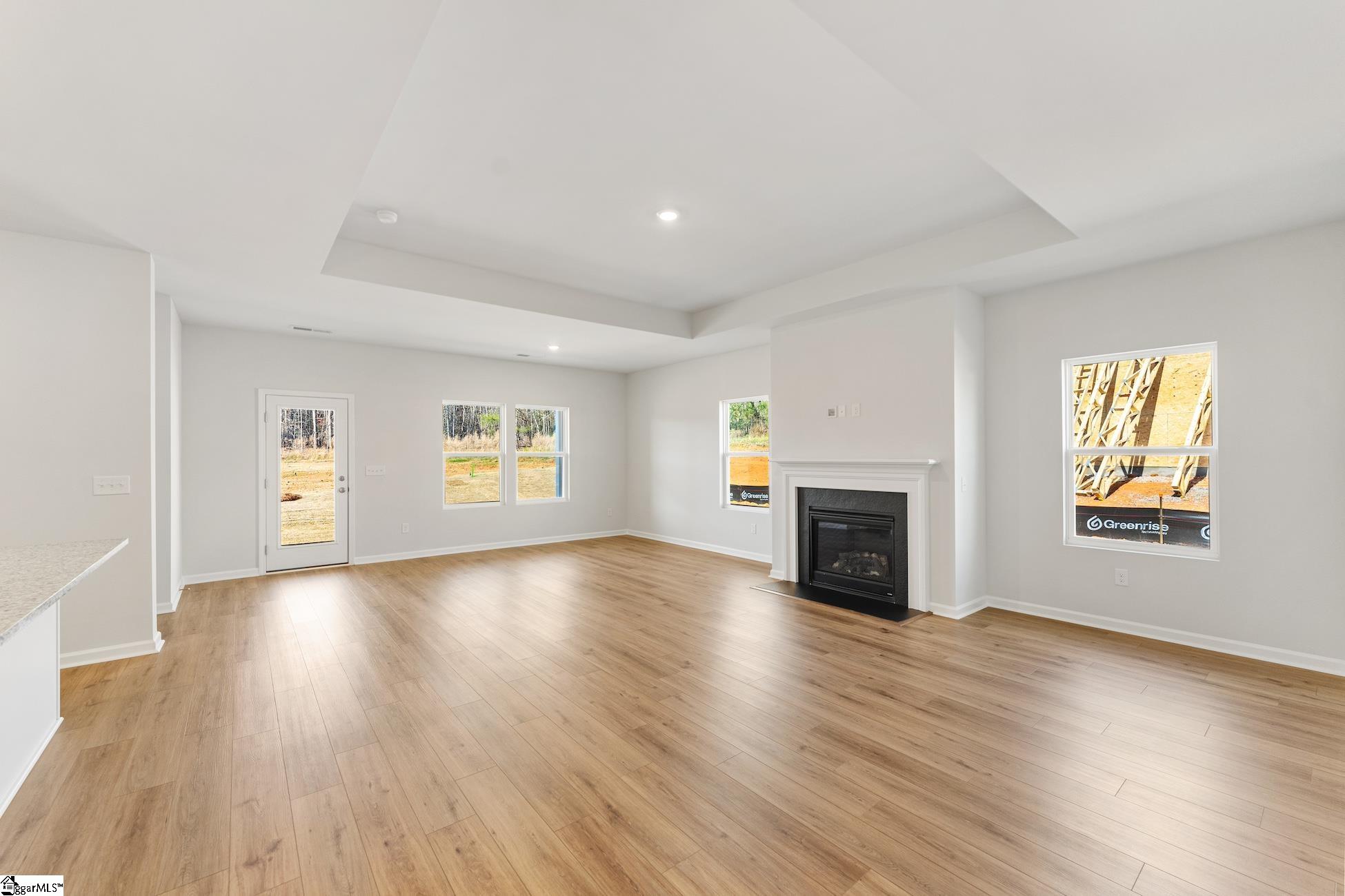 7010 Fairview Falls Drive Chesnee, SC 29323 - Photo 4 of 27