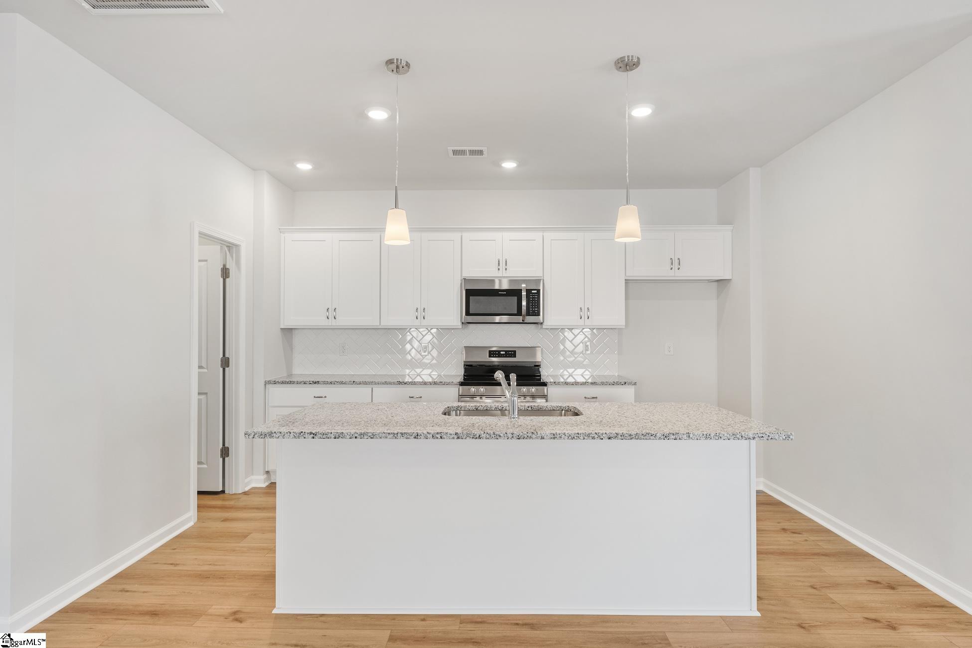 7010 Fairview Falls Drive Chesnee, SC 29323 - Photo 9 of 27