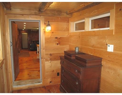 870 Bay Road Amherst, MA 01002 - Photo 31 of 37