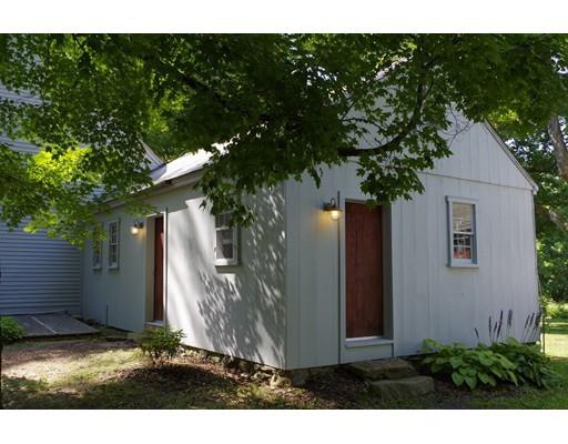 870 Bay Road Amherst, MA 01002 - Photo 6 of 37