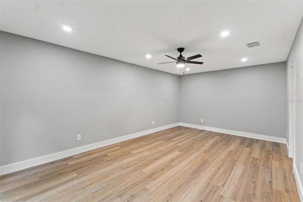 1715 North Alexander Road Tampa, FL 33603 - Photo 18 of 40