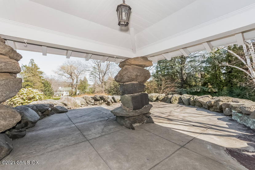 432 Field Point Road Greenwich, CT 06830 - Photo 46 of 56 a living room with furniture and a window
