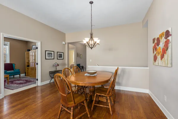 $549,900 | 2921 Woodridge Circle Northeast, Unit 43, Grand Rapids, MI 49525