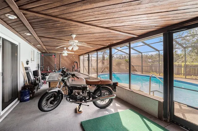 $355,000 | 2013 Shadow Pine Drive, Brandon, FL 33511