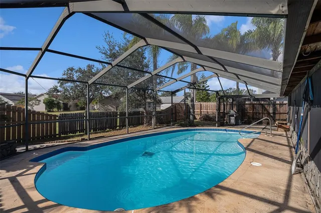 $355,000 | 2013 Shadow Pine Drive, Brandon, FL 33511