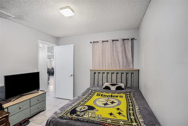 $355,000 | 2013 Shadow Pine Drive, Brandon, FL 33511