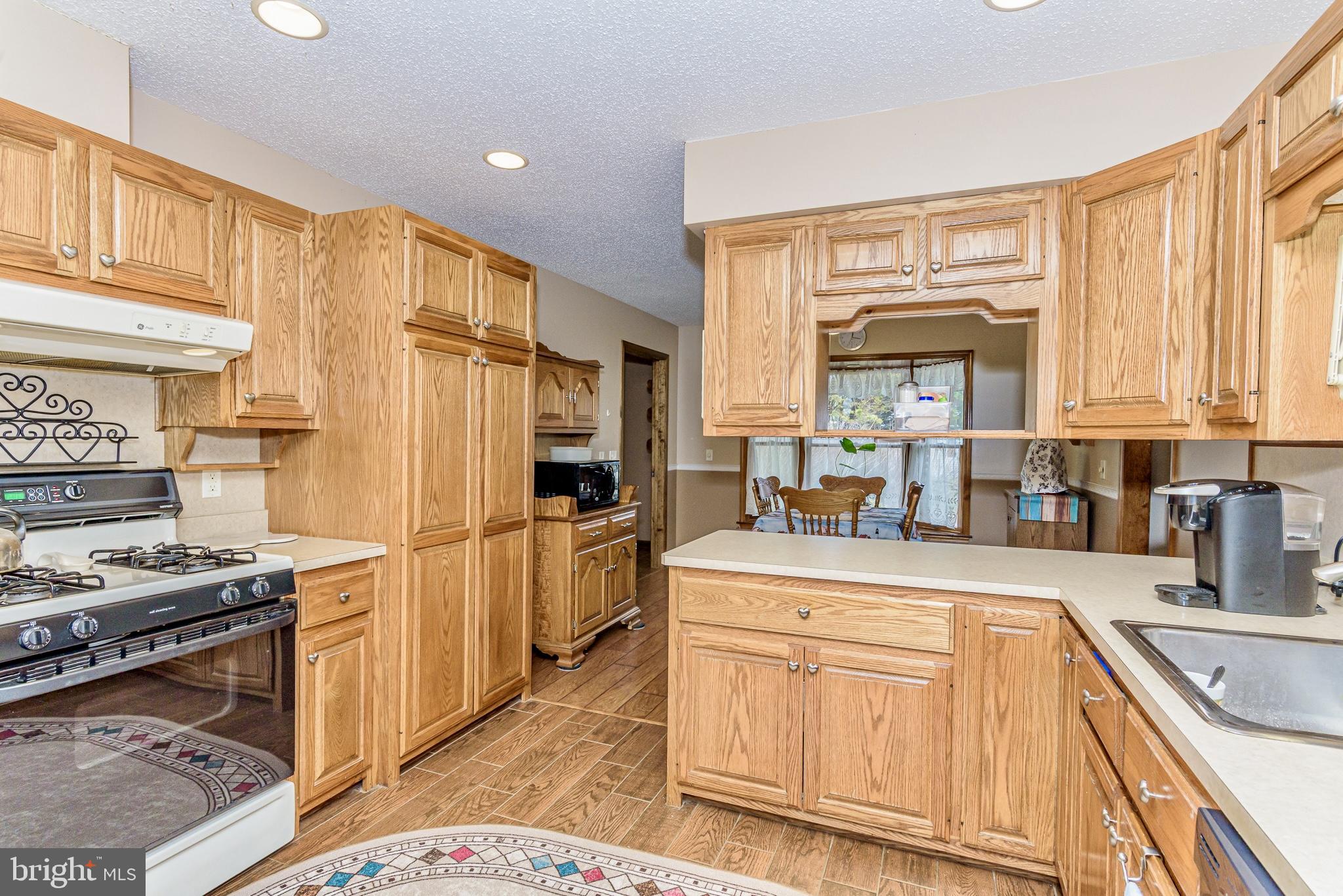 24604 Peterkins Road Georgetown, DE 19947 - Photo 13 of 49 Kitchen