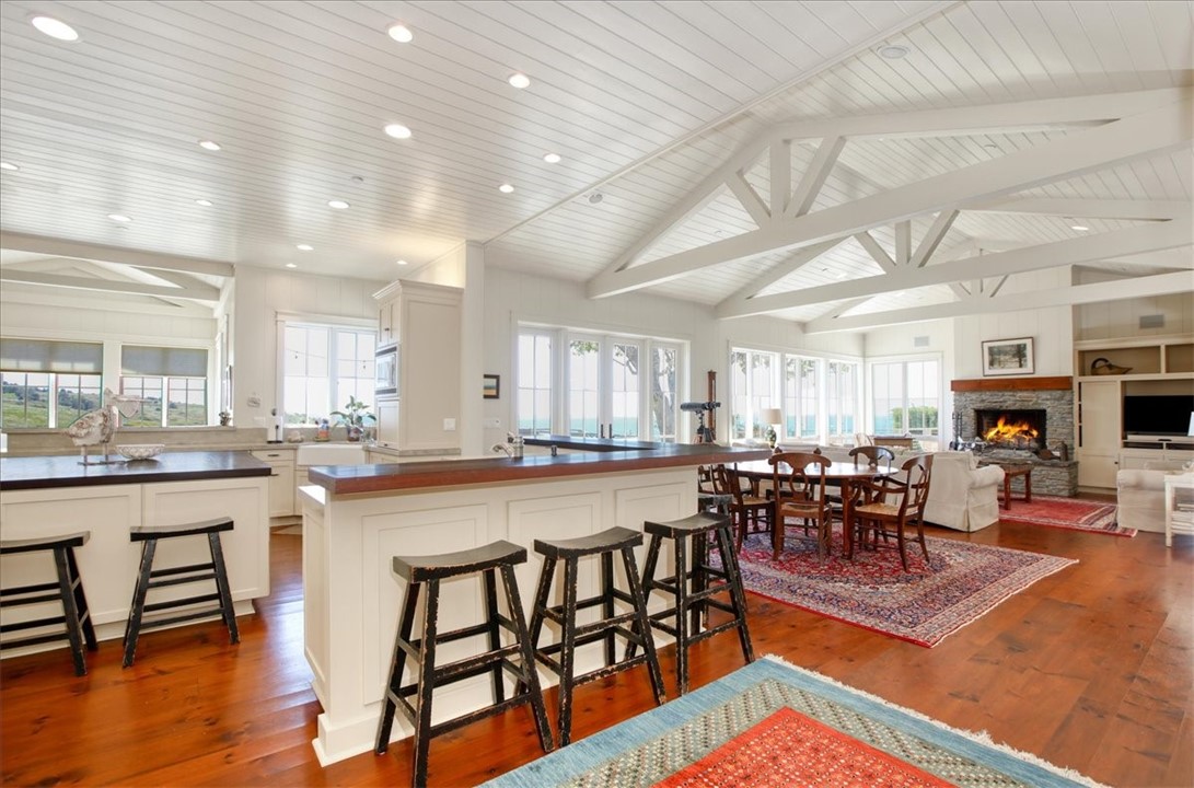 404 Huntington Road Cambria, CA 93428 - Photo 6 of 72