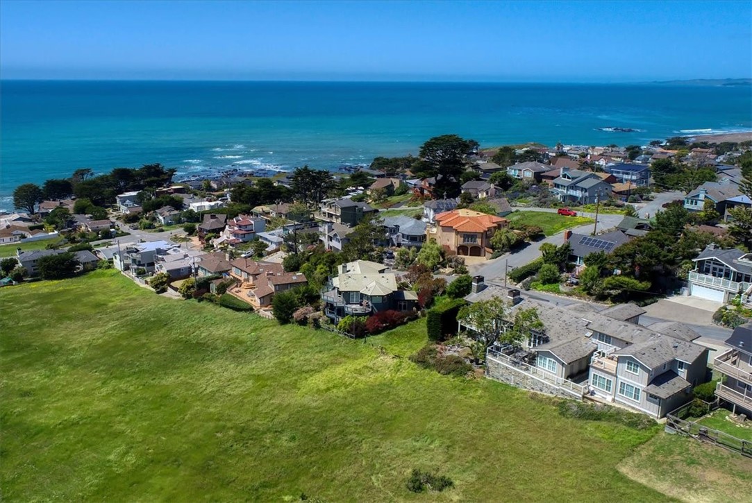 404 Huntington Road Cambria, CA 93428 - Photo 67 of 72 a view of a city with ocean