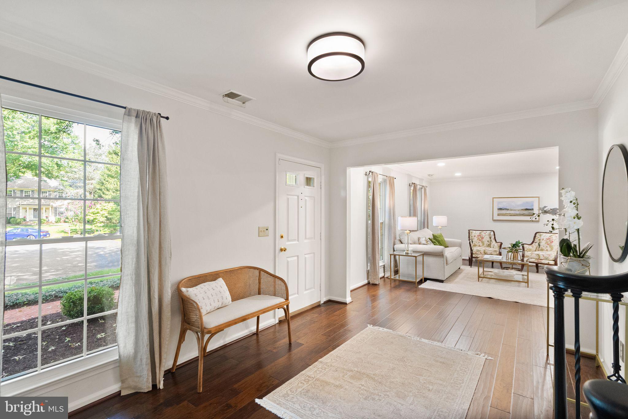 18 Moss Road Sterling, VA 20165 - Photo 9 of 62